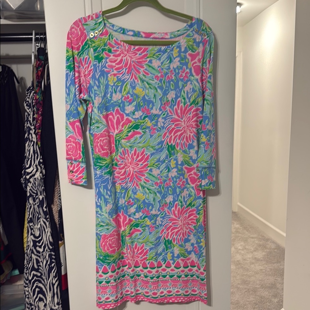 EUC Lilly Pulitzer Floral Long Sleeve Dress. Size Large.